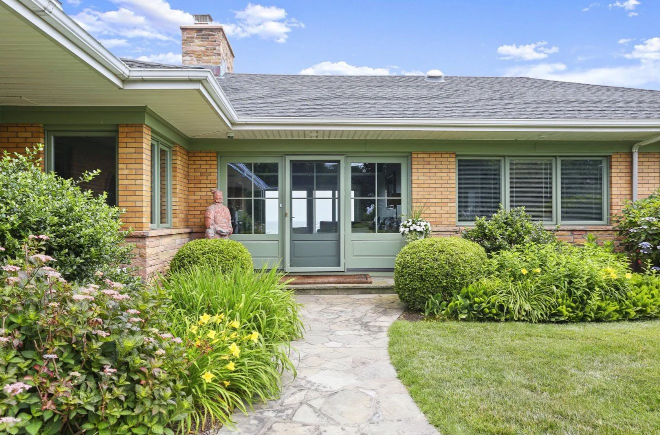 Outdoor Retreat-StratfordCT-natural-light-photography-studio-lifestyle-photoshoot-location--6.jpg