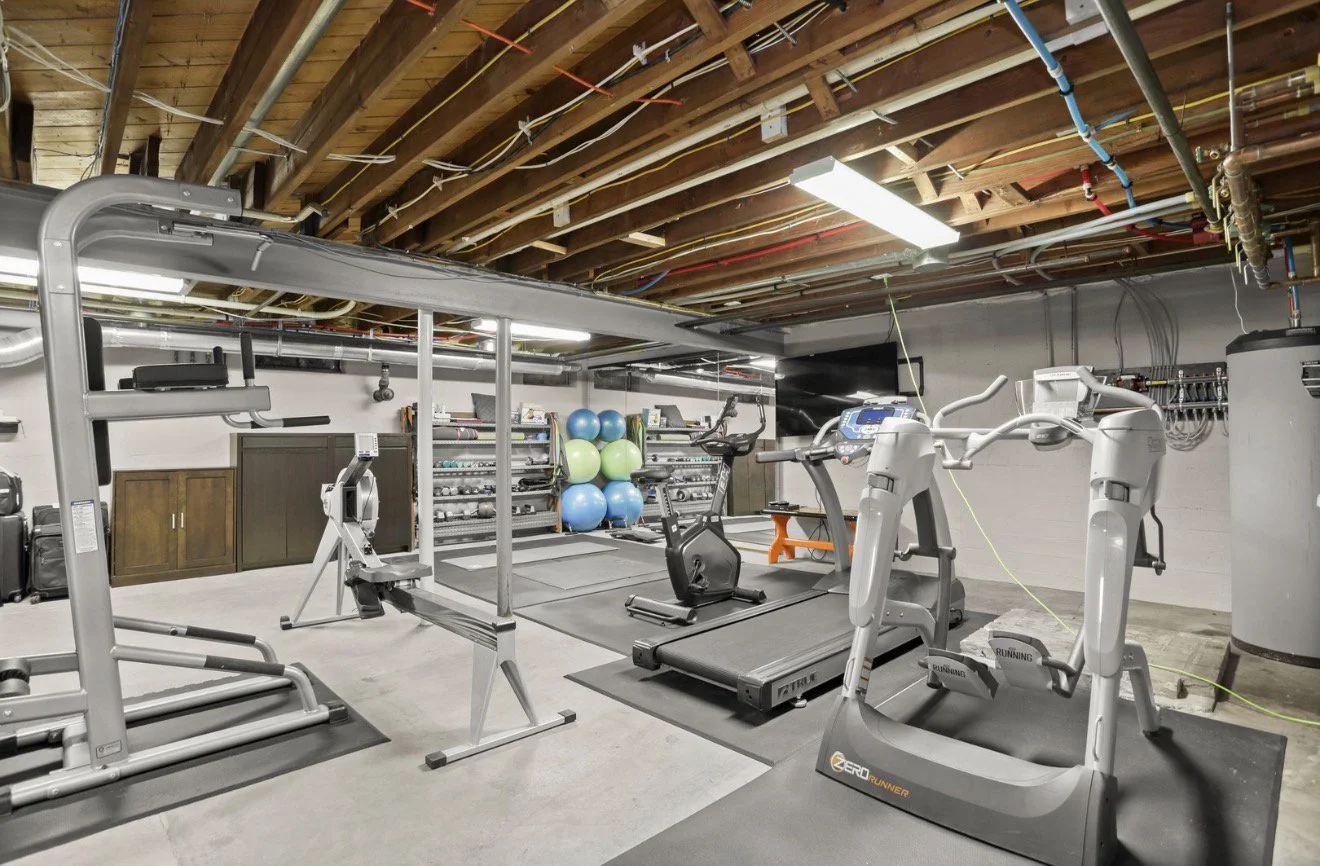 Outdoor Retreat-StratfordCT-natural-light-photography-studio-lifestyle-photoshoot-location--36.jpg