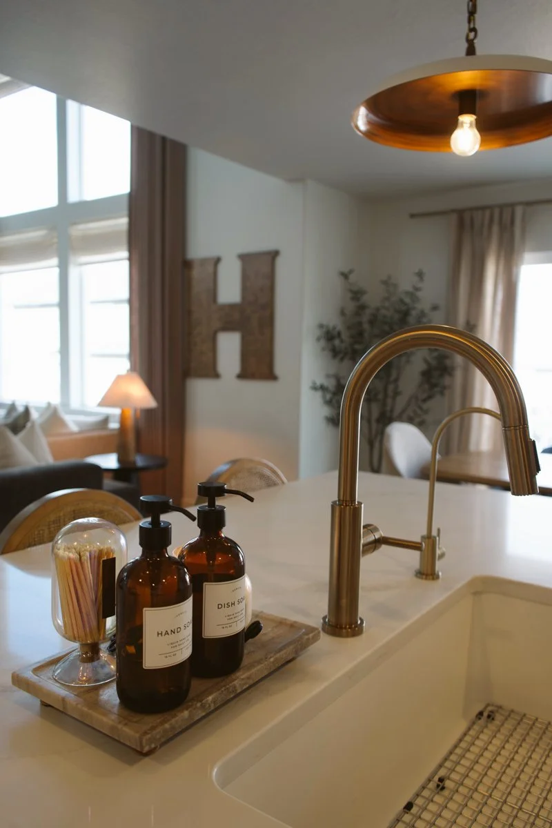 Warm Elements-LehiUT-natural-light-photography-studio-lifestyle-photoshoot-location--33.jpg