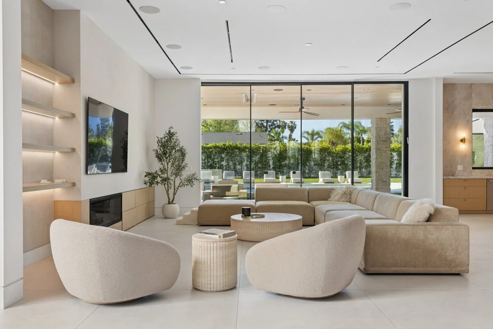 Green Court-Woodland HillsCA-natural-light-photography-studio-lifestyle-photoshoot-location--4.jpg