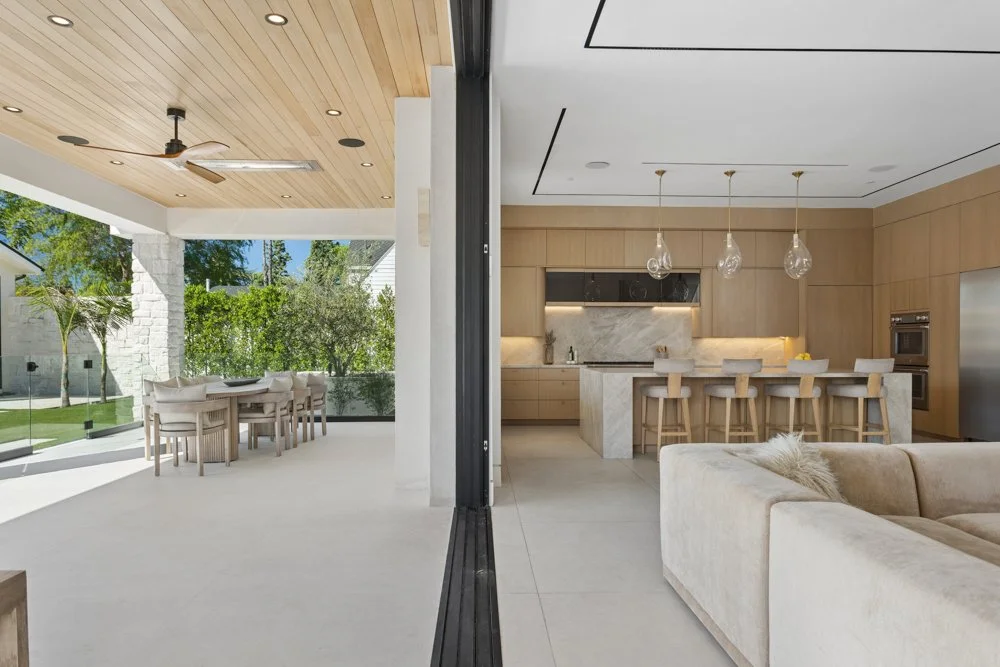 Green Court-Woodland HillsCA-natural-light-photography-studio-lifestyle-photoshoot-location--13.jpg