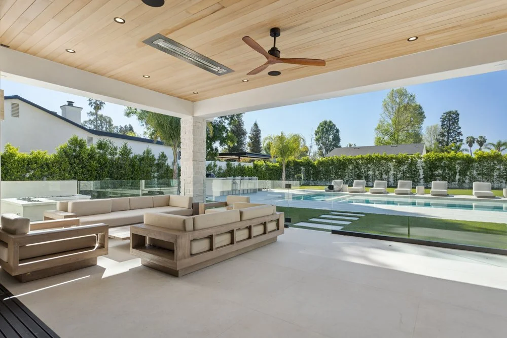 Green Court-Woodland HillsCA-natural-light-photography-studio-lifestyle-photoshoot-location--14.jpg