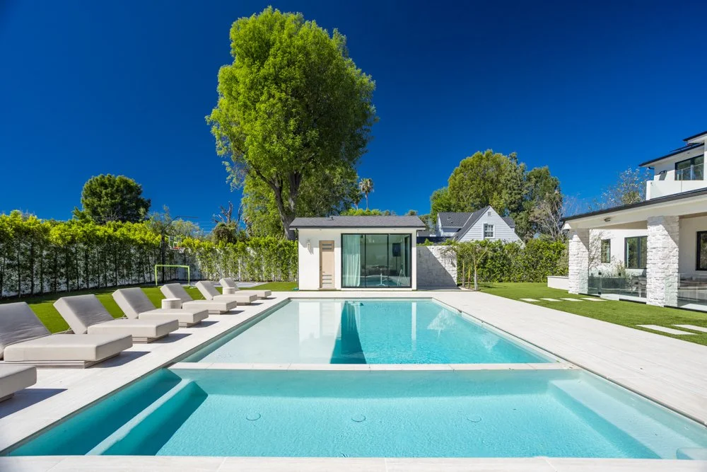 Green Court-Woodland HillsCA-natural-light-photography-studio-lifestyle-photoshoot-location--23.jpg