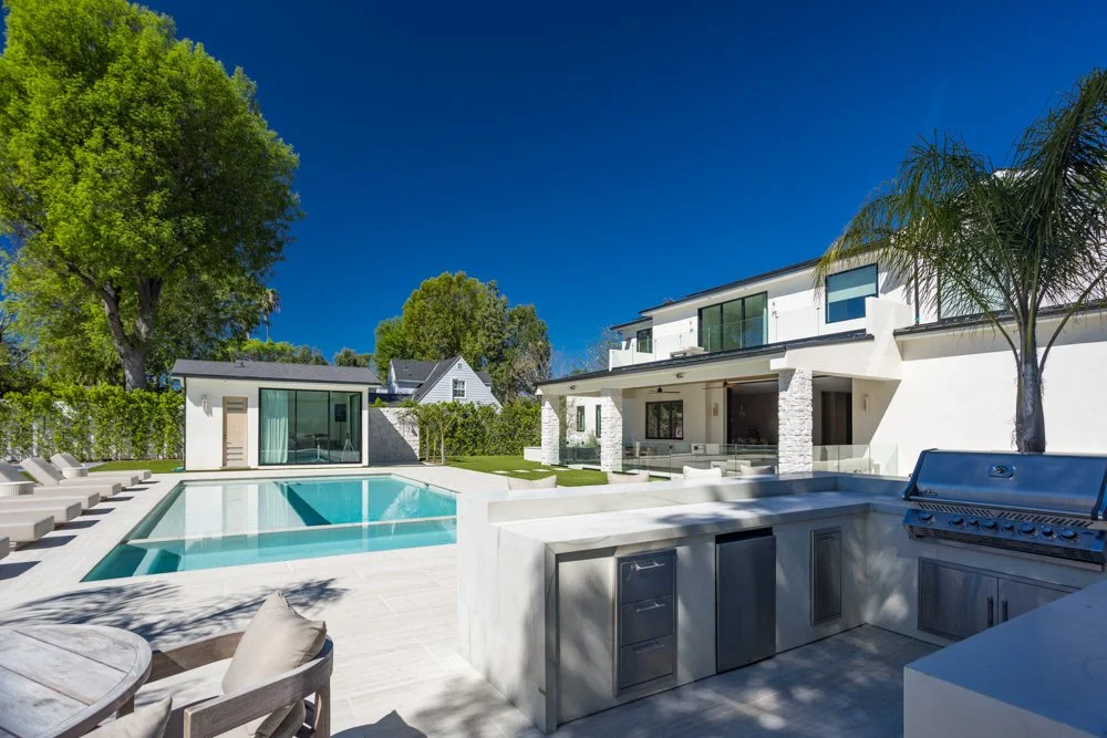 Green Court-Woodland HillsCA-natural-light-photography-studio-lifestyle-photoshoot-location--24.jpg