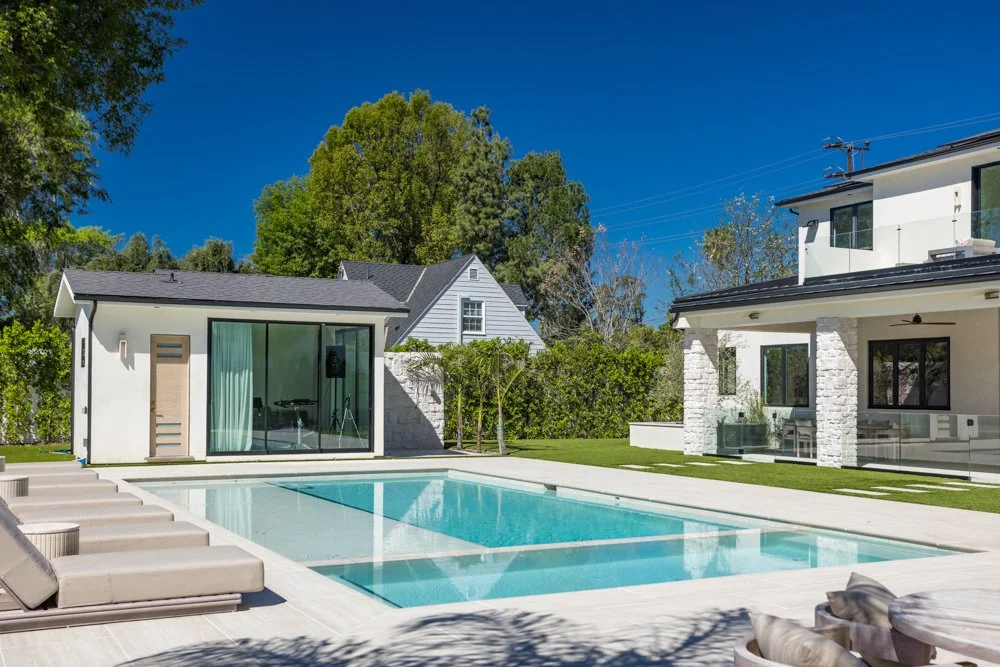 Green Court-Woodland HillsCA-natural-light-photography-studio-lifestyle-photoshoot-location--26.jpg