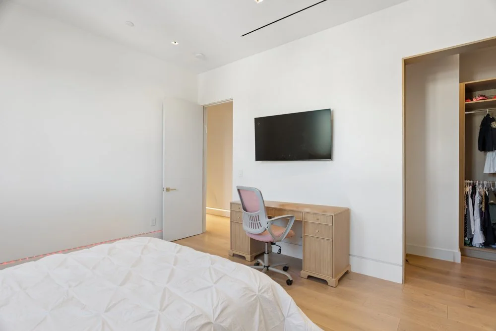 Green Court-Woodland HillsCA-natural-light-photography-studio-lifestyle-photoshoot-location--48.jpg