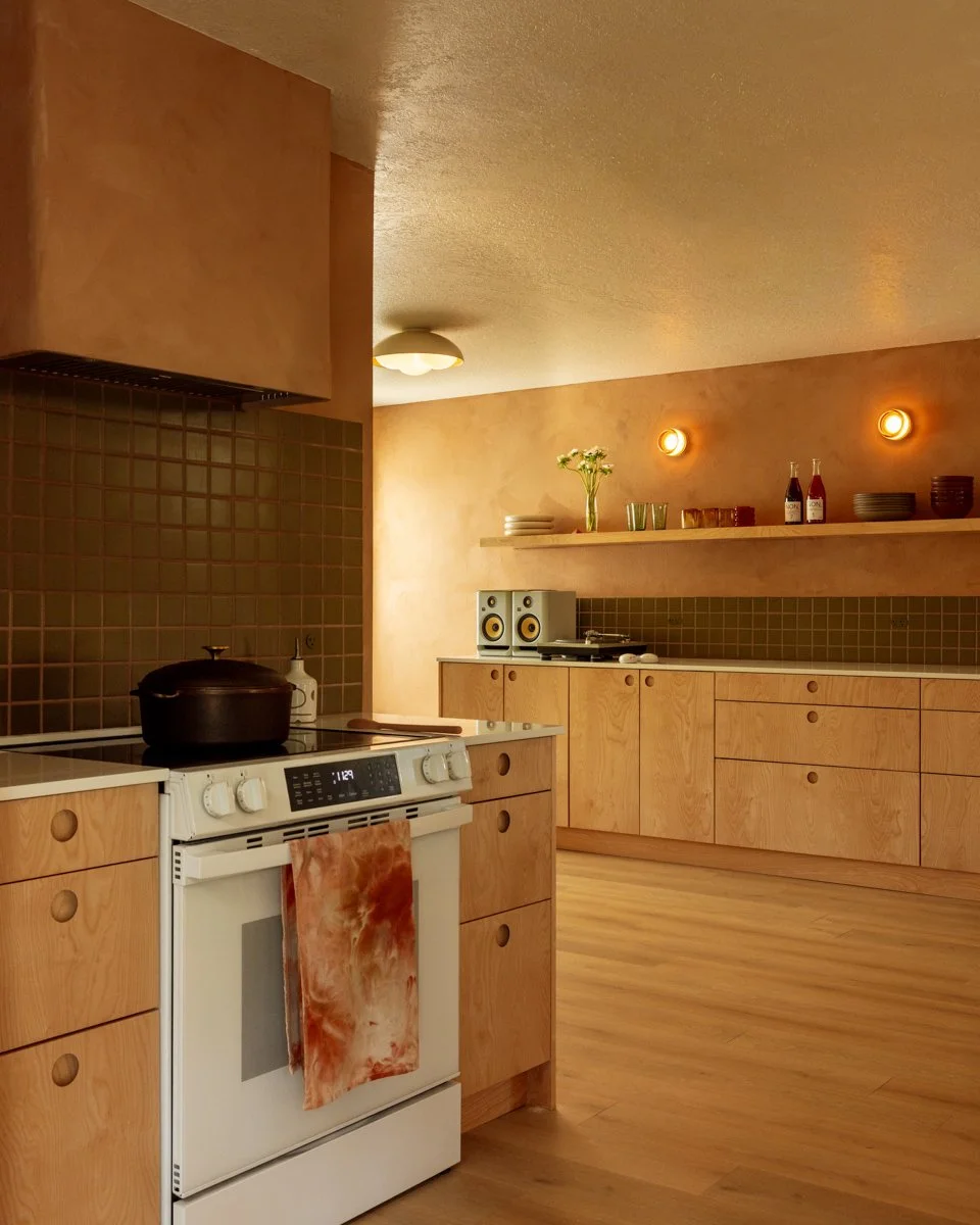 Retro Living-VancouverWA-natural-light-photography-studio-lifestyle-photoshoot-location--7.jpg