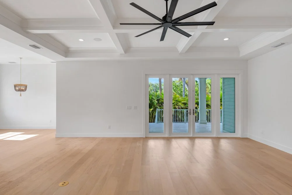 Modern Allure-TampaFL-natural-light-photography-studio-lifestyle-photoshoot-location--19.jpg