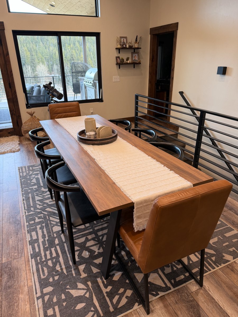 Rustic Form-ConiferCO-natural-light-photography-studio-lifestyle-photoshoot-location--4.jpg