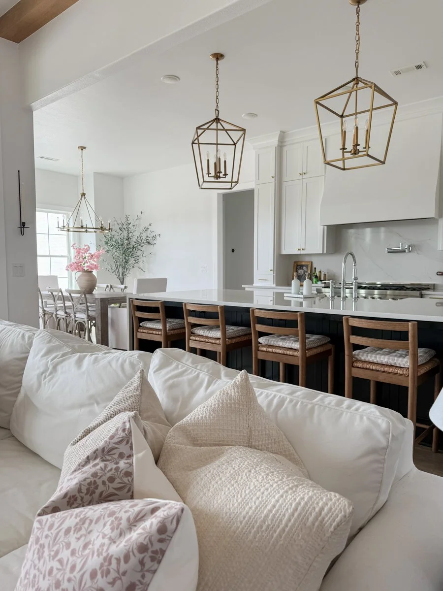 Custom Manor-LittleFlockAR-natural-light-photography-studio-lifestyle-photoshoot-location--8.jpg