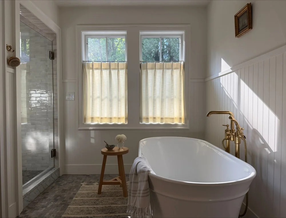 Serene Manor-PortlandOR-natural-light-photography-studio-lifestyle-photoshoot-location-16.jpg