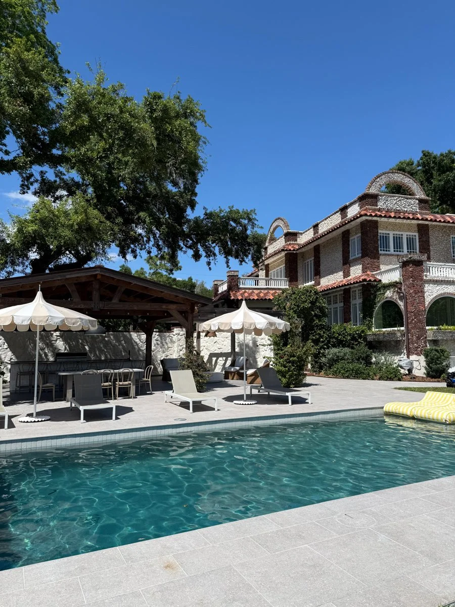 Poolside Manor-TarponSpringsFL-natural-light-photography-studio-lifestyle-photoshoot-location-5.jpg