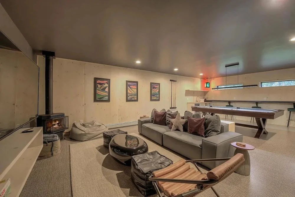 Peak Serenity-BreckenridgeCO-natural-light-photography-studio-lifestyle-photoshoot-location-22.jpg