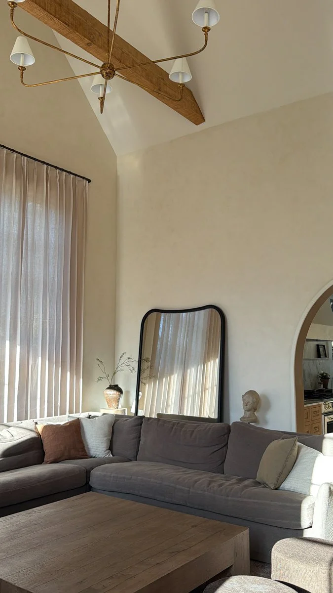 Quiet Luxury-OremUT-natural-light-photography-studio-lifestyle-photoshoot-location-10.jpg
