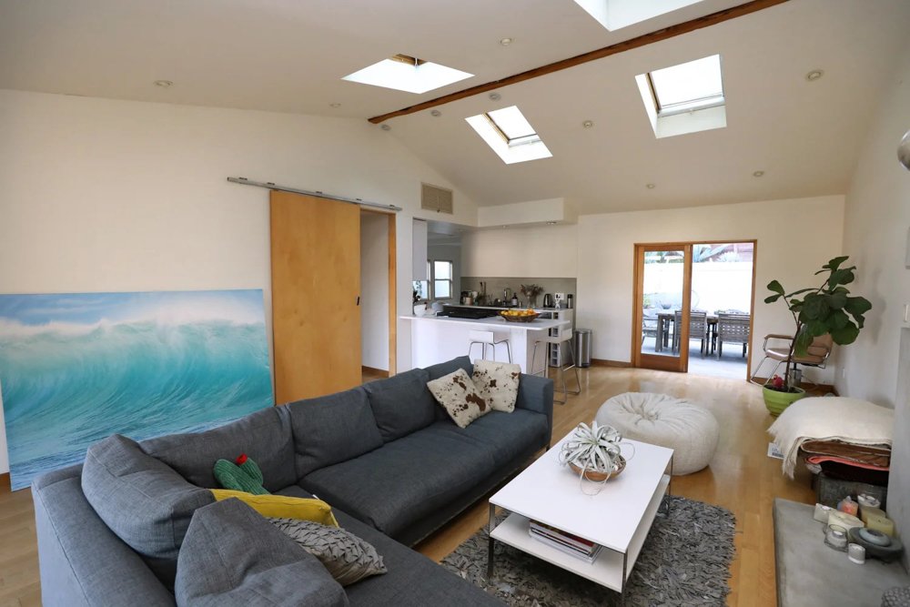 Highland Oasis: $150/hr