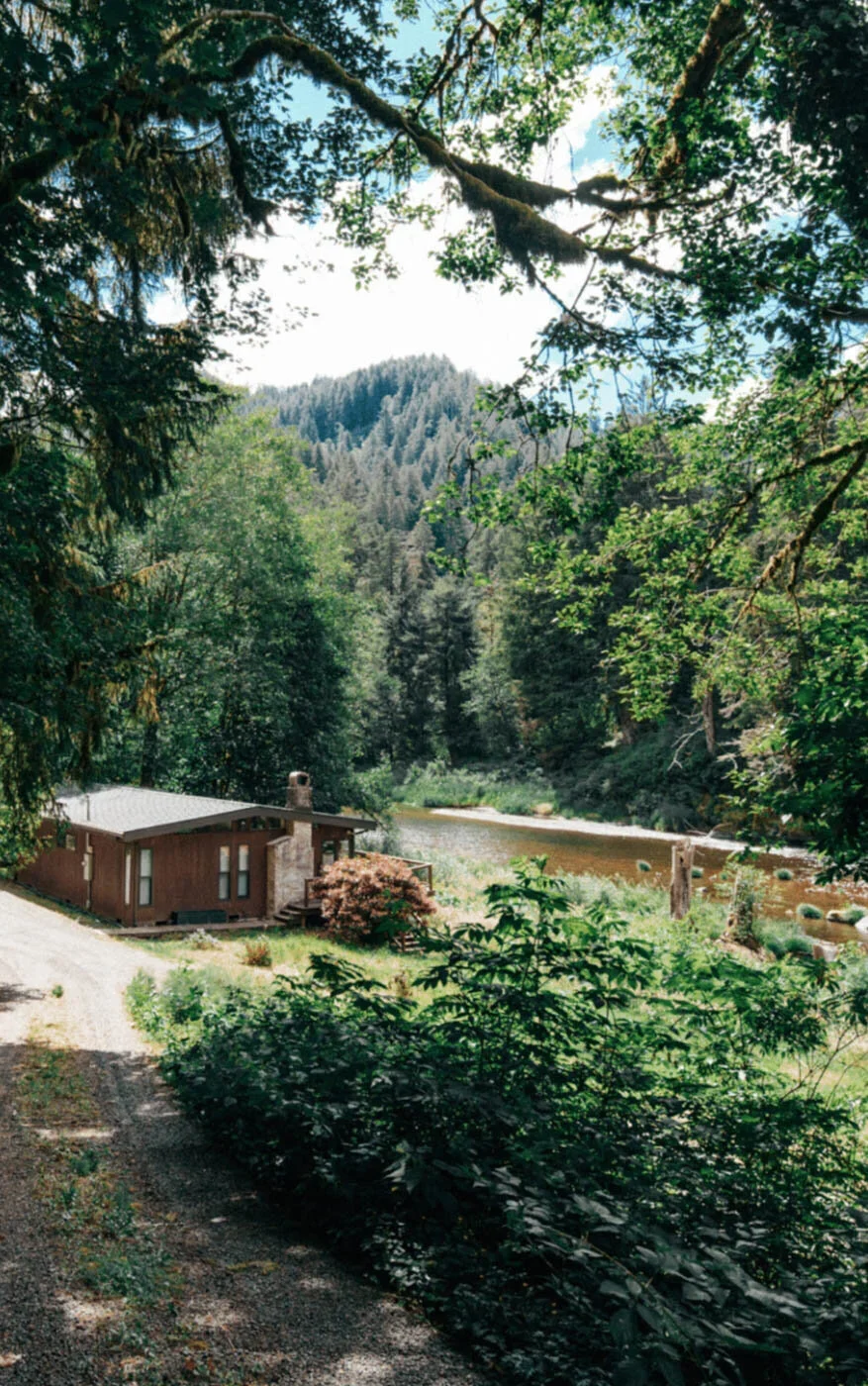 Rogue River: $275/hr