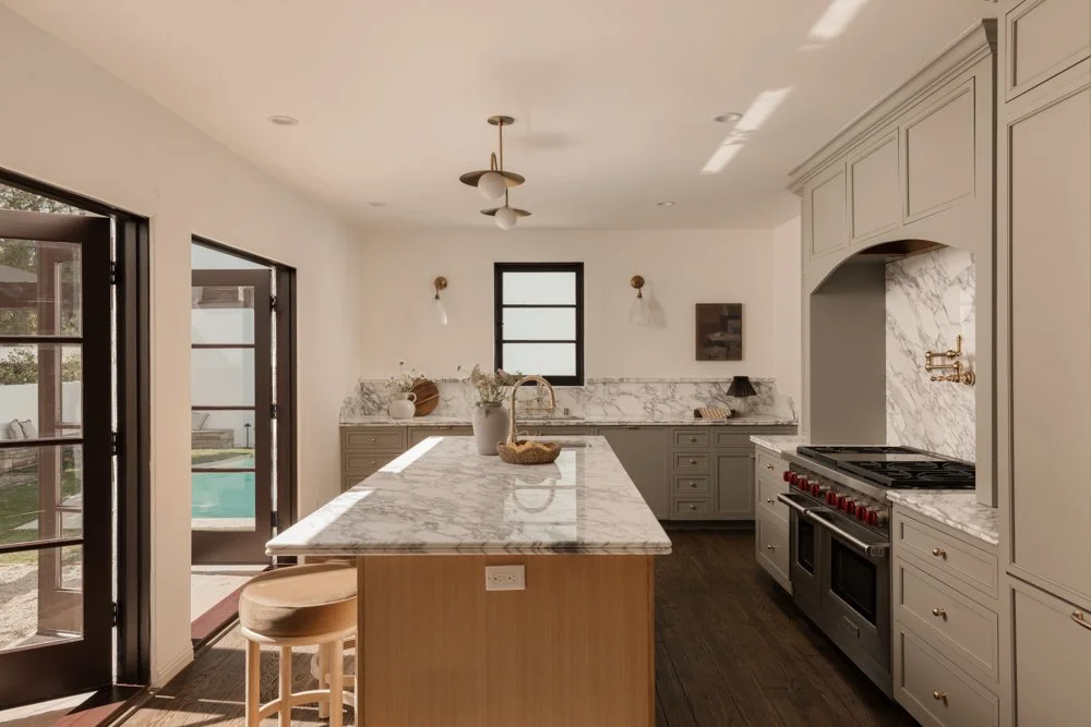 Courtyard Estate-Los AngelesCA-natural-light-photography-studio-lifestyle-photoshoot-location-7.jpg