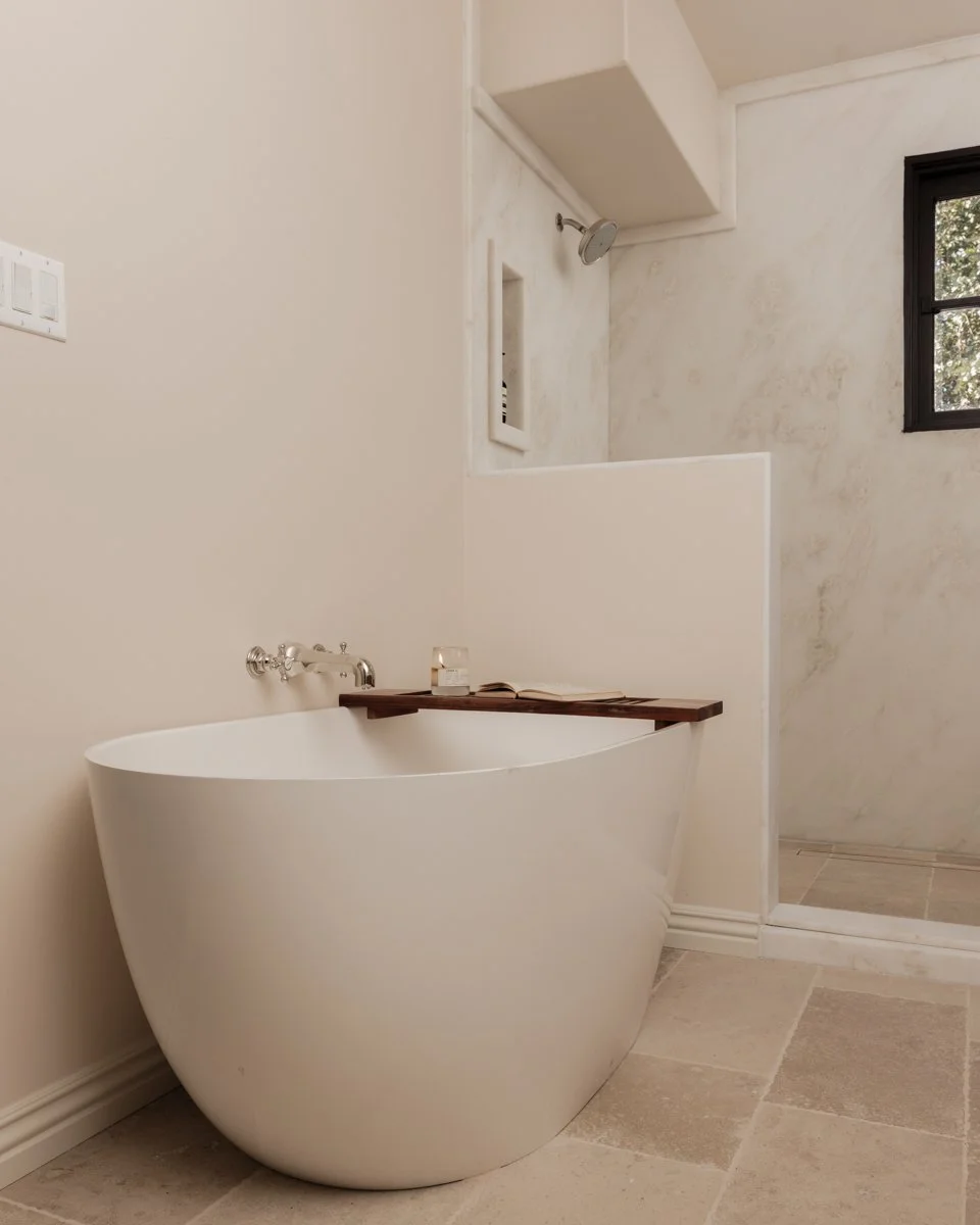 Courtyard Estate-Los AngelesCA-natural-light-photography-studio-lifestyle-photoshoot-location-20.jpg