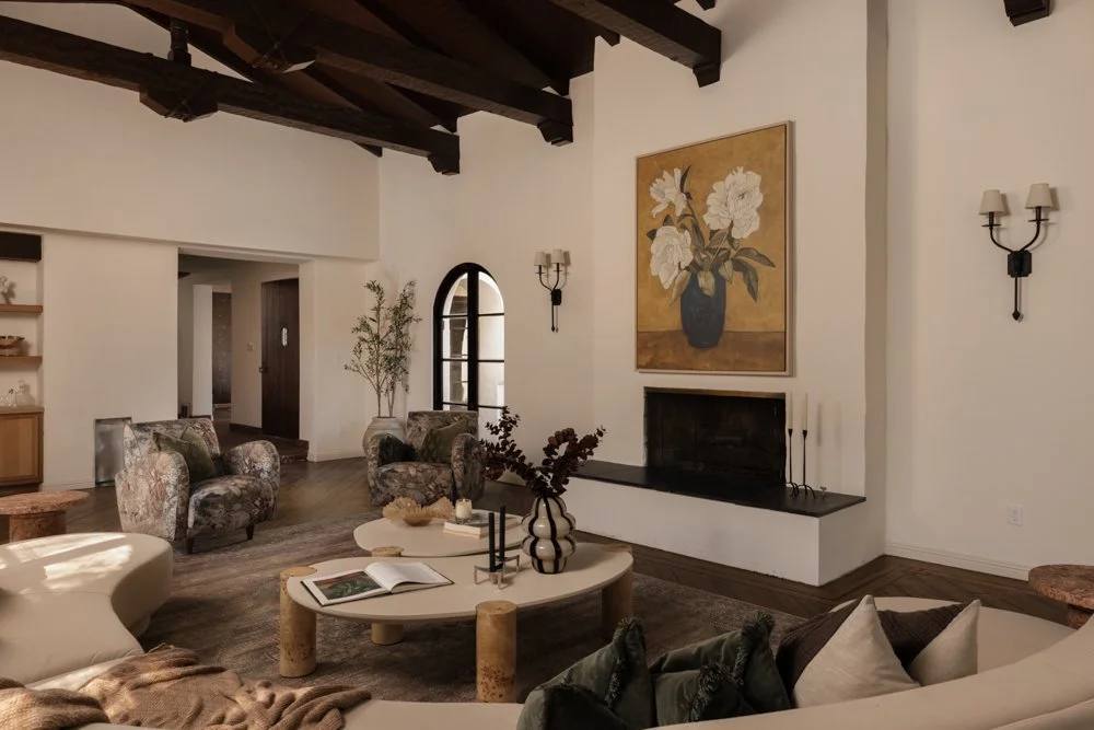 Courtyard Estate-Los AngelesCA-natural-light-photography-studio-lifestyle-photoshoot-location-23.jpg