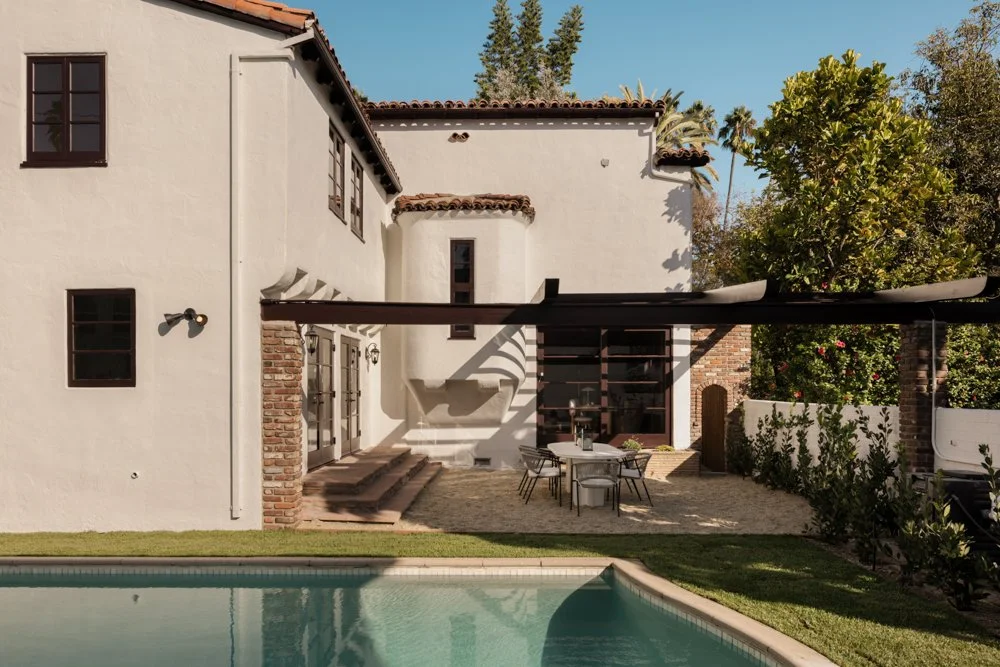 Courtyard Estate-Los AngelesCA-natural-light-photography-studio-lifestyle-photoshoot-location-32.jpg