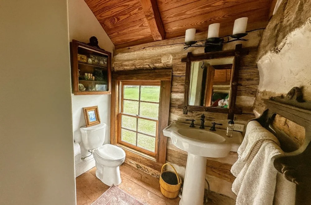 Sky Creek Farm-AustinTX-natural-light-photography-studio-lifestyle-photoshoot-location-12.jpg