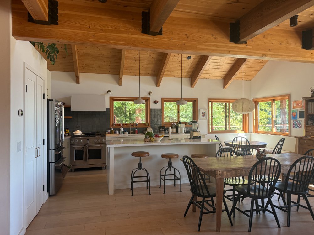 Mid-century Barn-AlbionCA-light-photography-studio-lifestyle-photoshoot-location-3.jpg