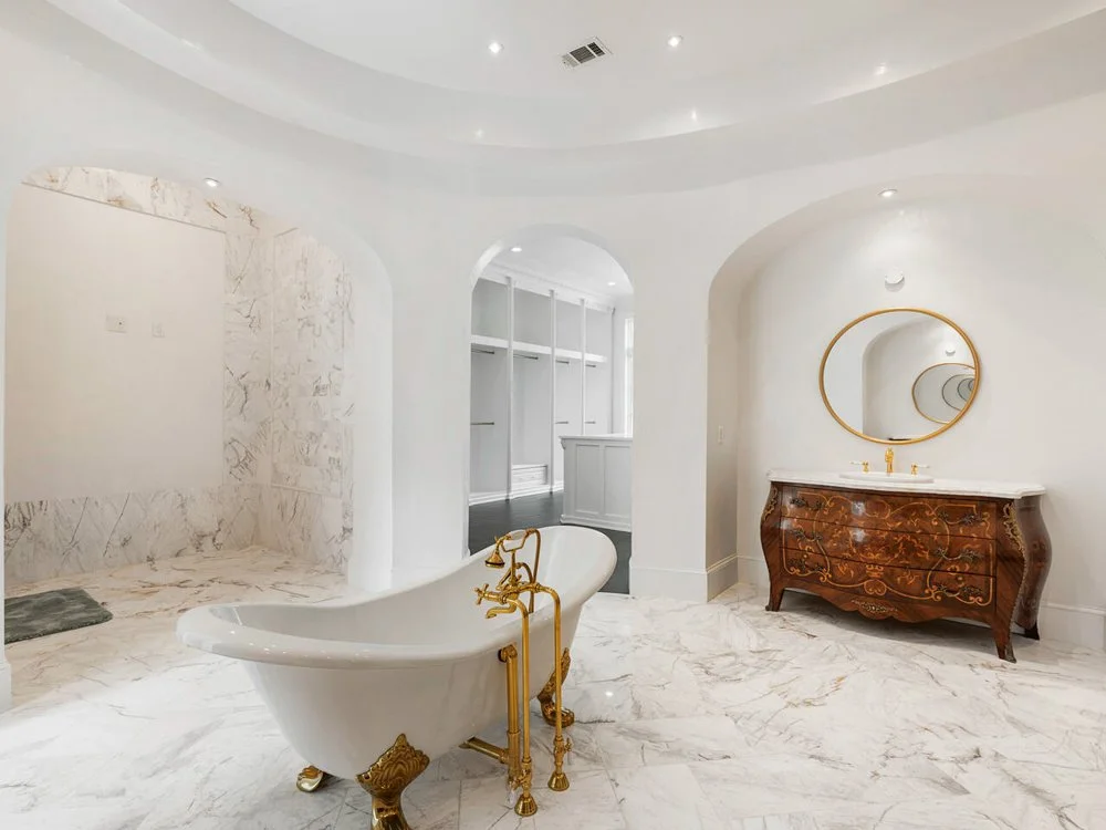 European Villa-AtlantaGA-light-photography-studio-lifestyle-photoshoot-location-6.jpg