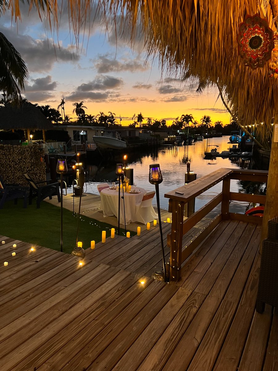 Tiki Paradise-Ft. LauderdaleFL-light-photography-studio-lifestyle-photoshoot-location-1.jpg