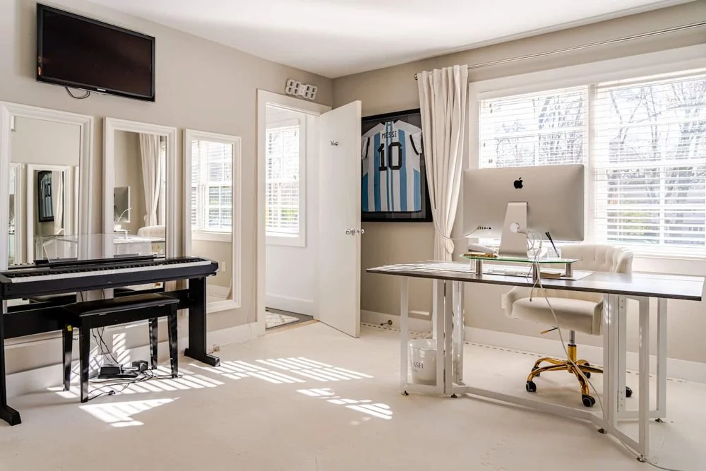 Westport Oasis-WestportCT-light-photography-studio-lifestyle-photoshoot-location-22.jpg