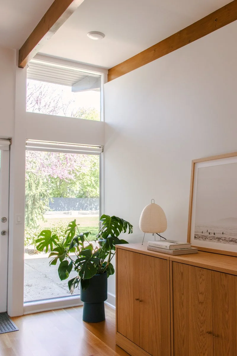 Mid-Century Modern-HolladayUT-light-photography-studio-lifestyle-photoshoot-location-2.jpg