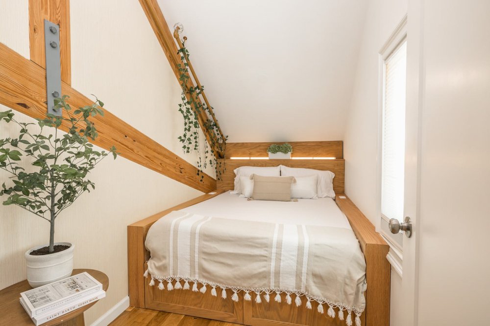 Treehouse Loft-WiltonCT-light-photography-studio-lifestyle-photoshoot-location-11.jpg