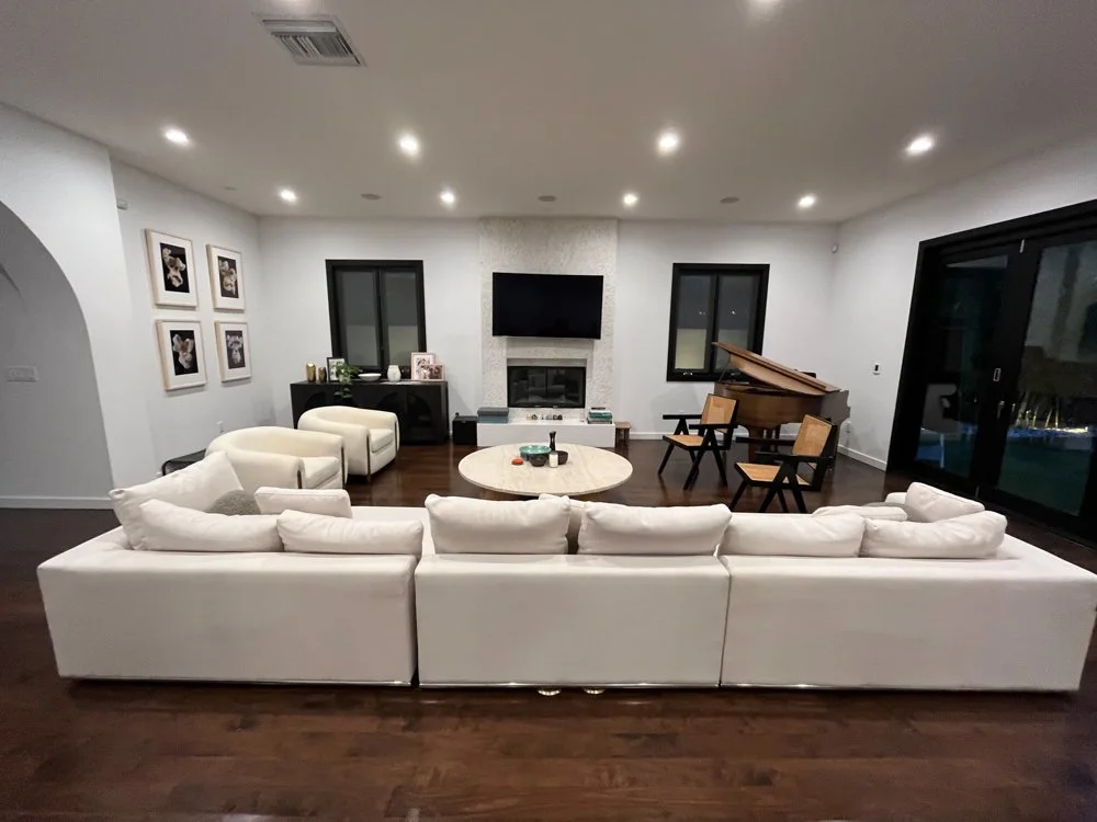 Villa Moderne-LosAngelesCA-light-photography-studio-lifestyle-photoshoot-location-28.jpg