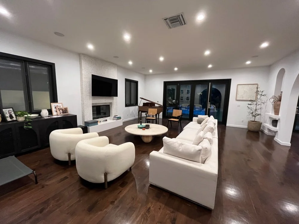 Villa Moderne-LosAngelesCA-light-photography-studio-lifestyle-photoshoot-location-32.jpg