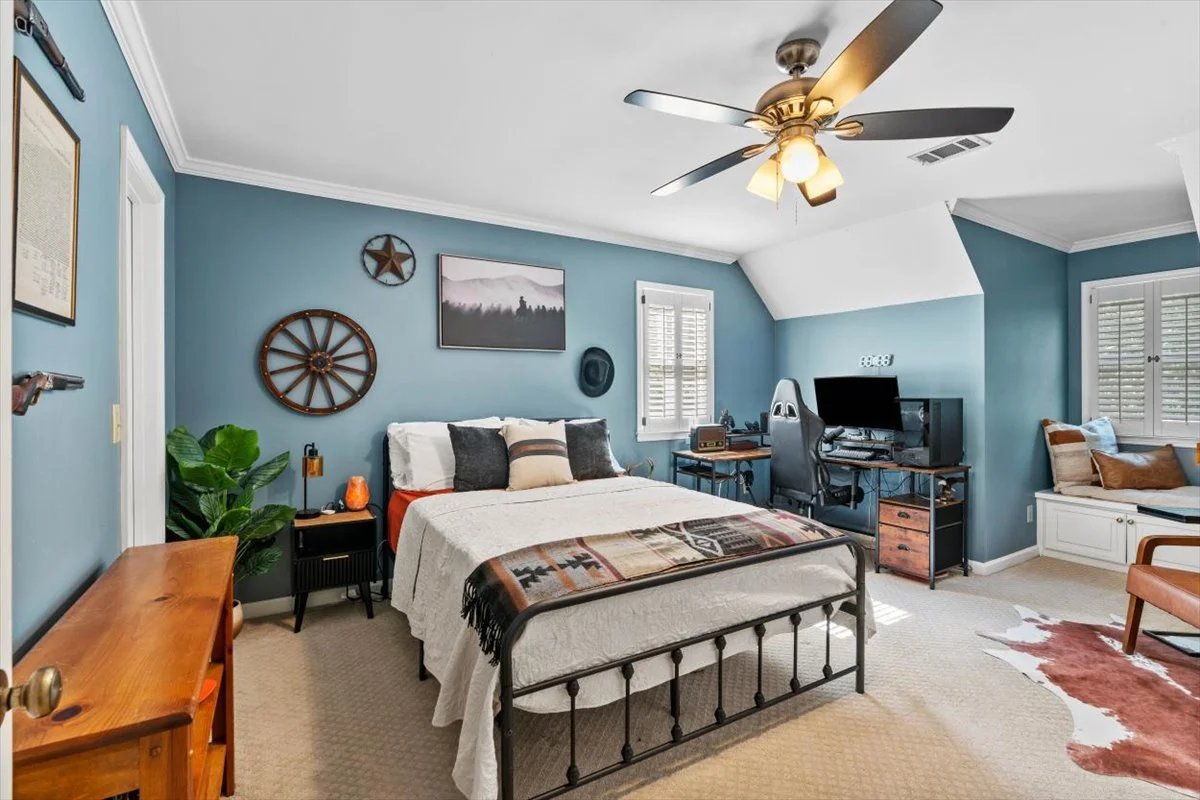 Cinematic Estate-SmyrnaGA-light-photography-studio-lifestyle-photoshoot-location-7.jpg