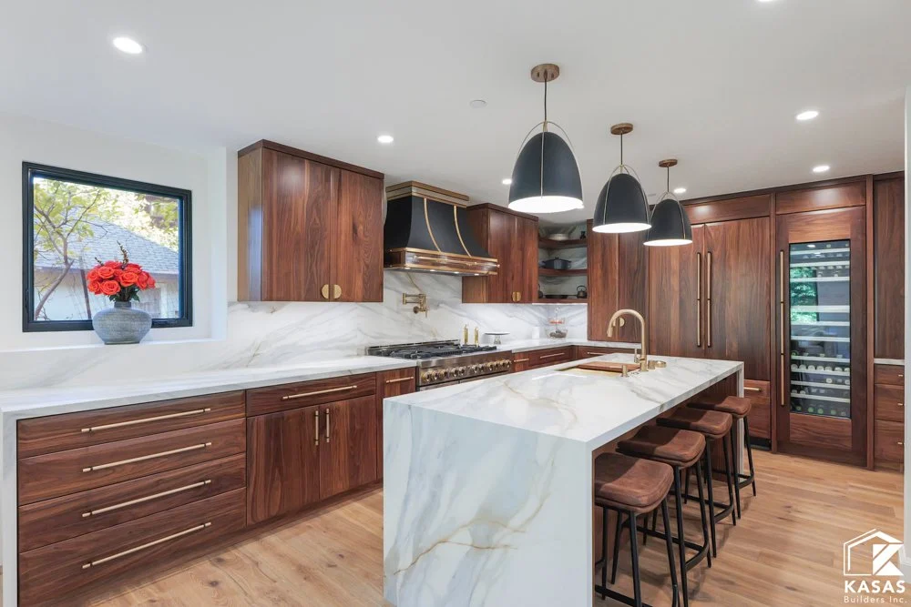 Modern Solace: $300/hr