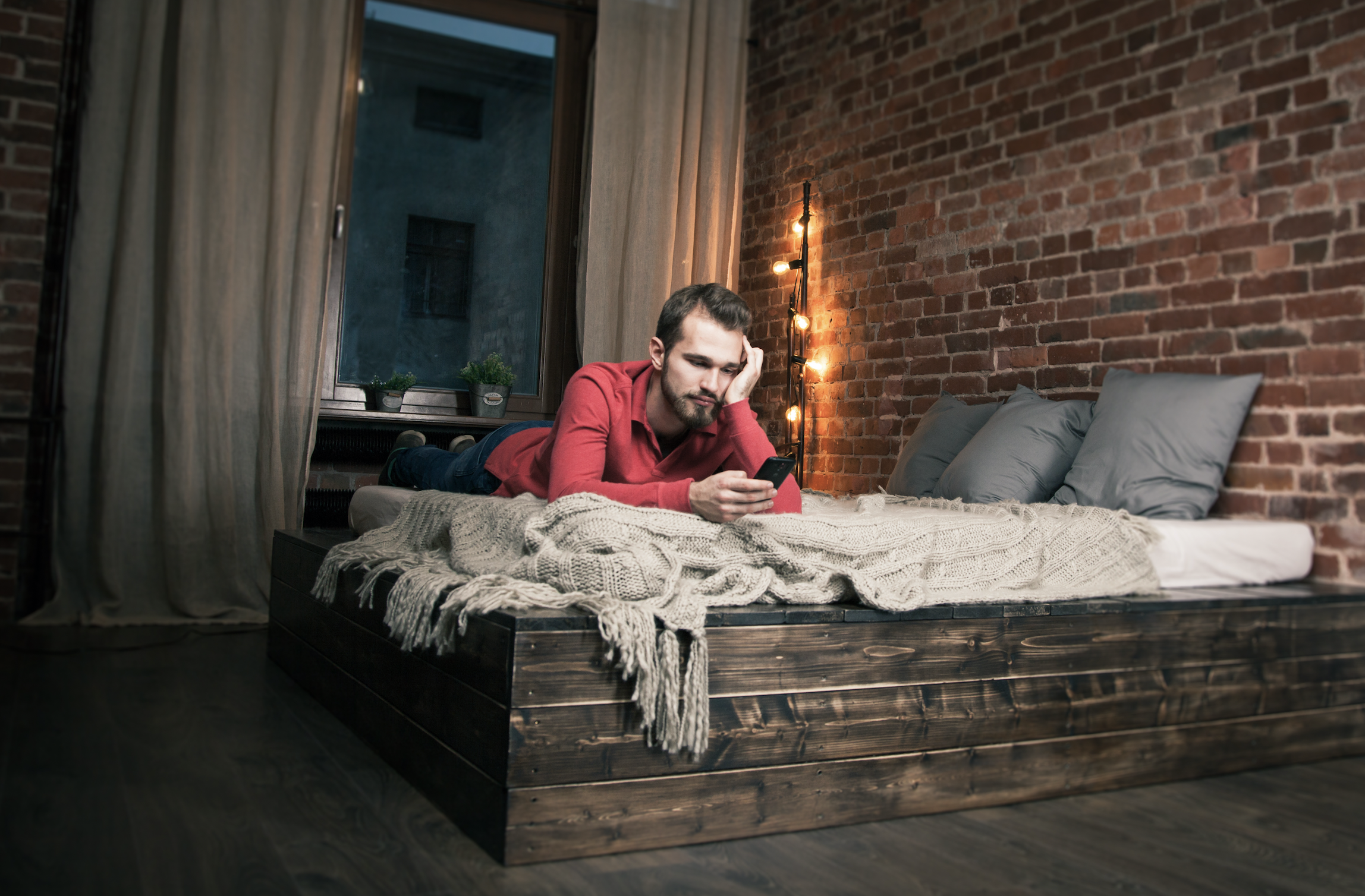 How to Deal with Porn Addiction in Your Relationship