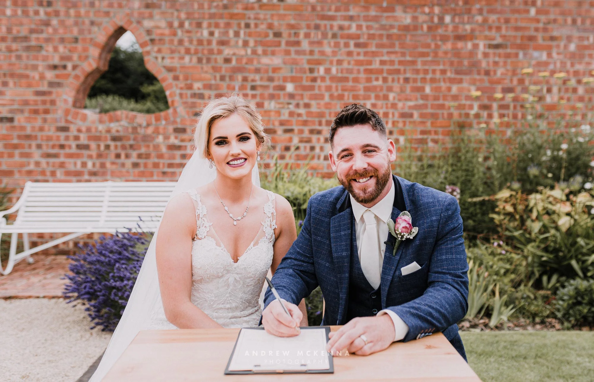 Kate & Dom89.jpg