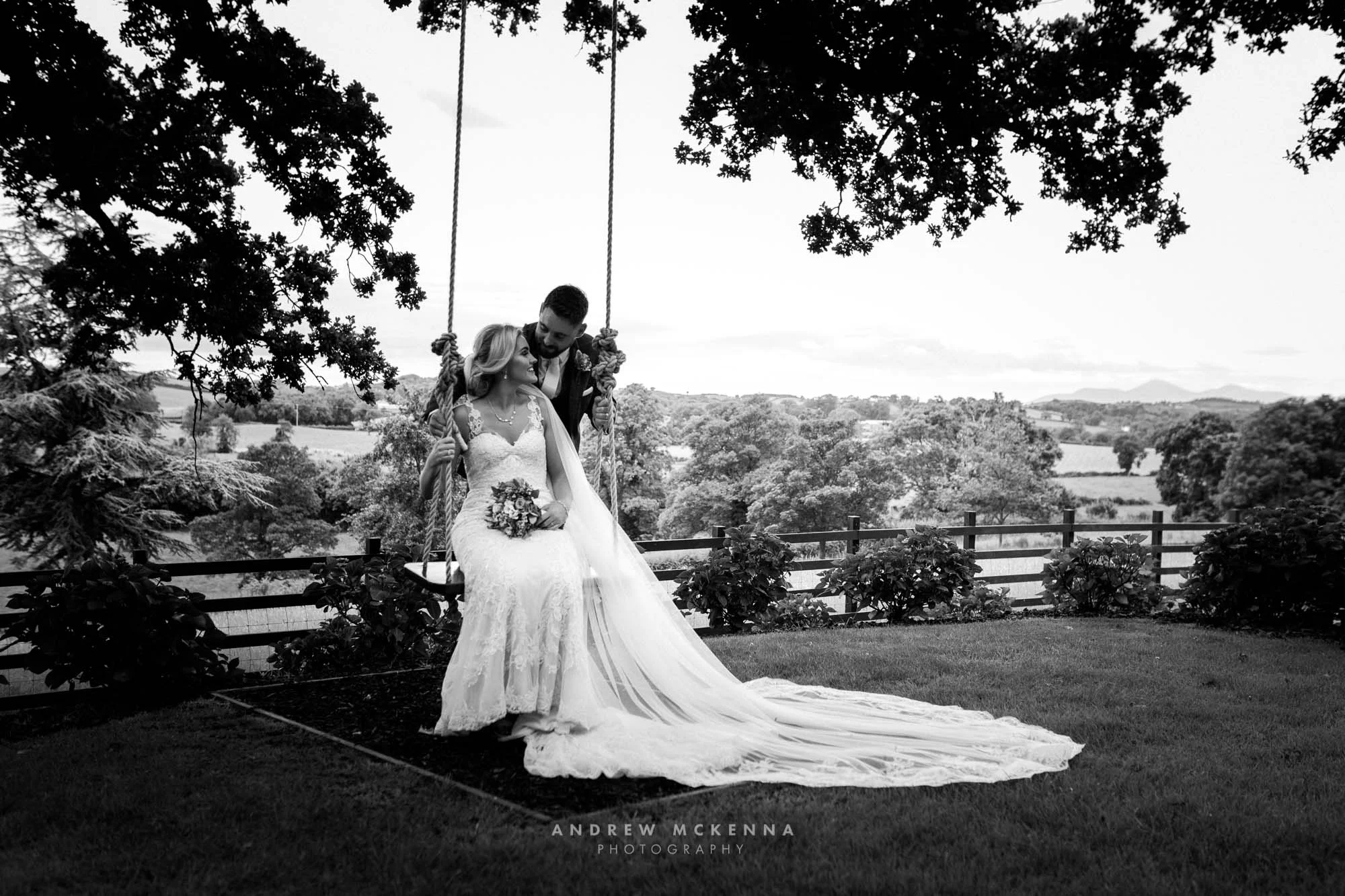 Kate & Dom125.jpg