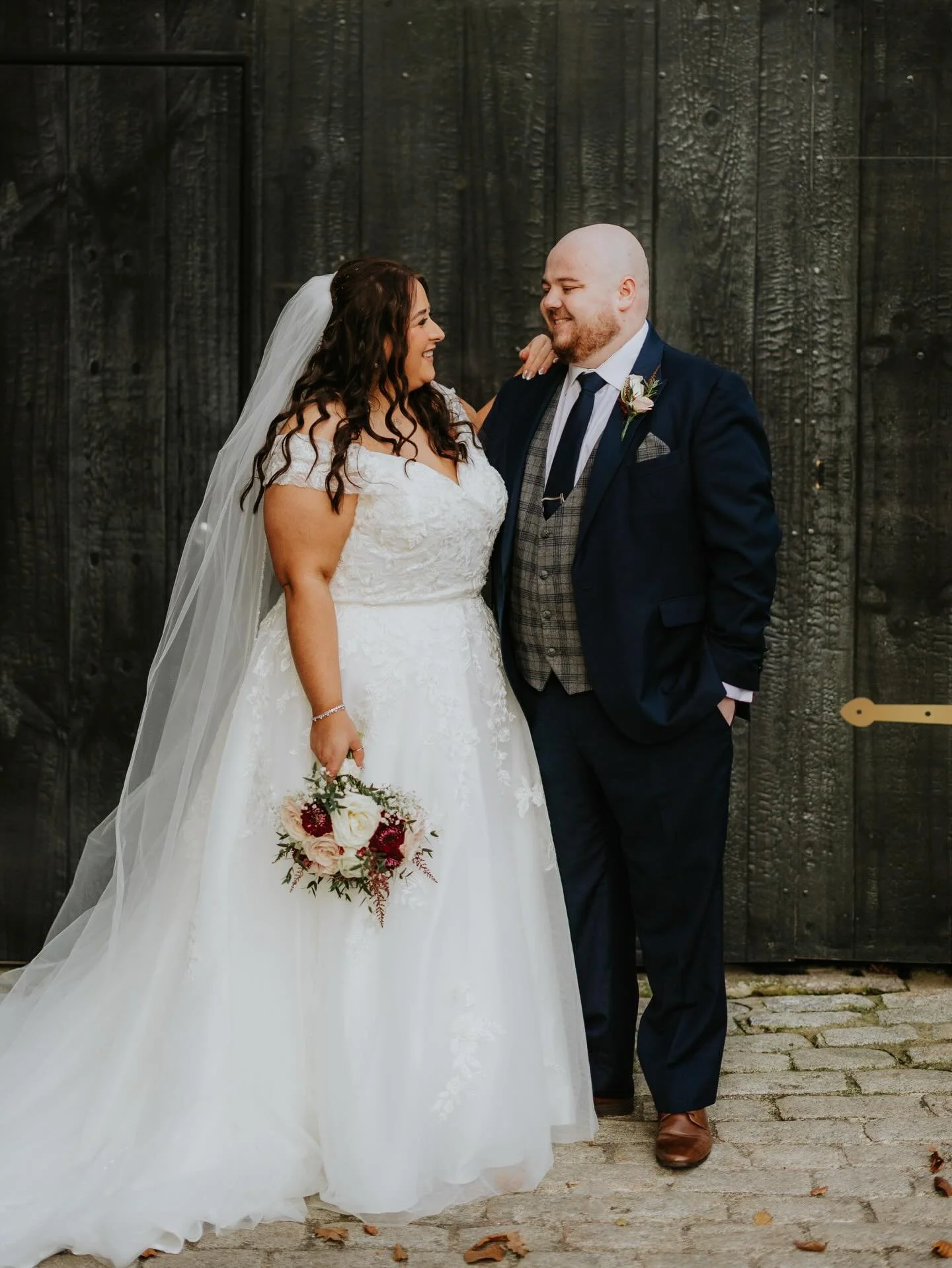 Jessica &amp; Calvin ❤️📸

@hillgroveweddings 
@hillgrovehotel 
@dghairdesign 
@nicolamurphy_makeup 
@lunny_imaging 
@vertigo_wedding_band 
@she_makes_movies 
@jpflowers.monaghan 
@alterationsbylorraine 
@creativeideasbridal