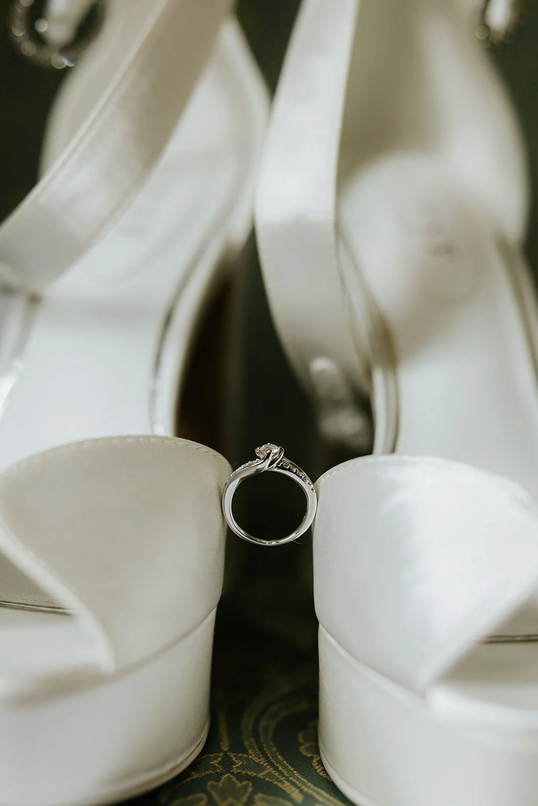 Jane & Chris | Killeavy Castle Estate-5.jpg