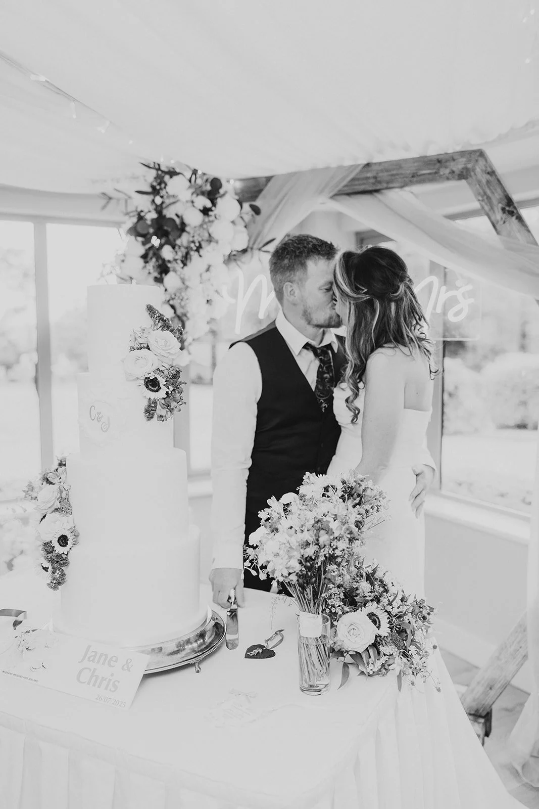 Jane & Chris | Killeavy Castle Estate-150.jpg