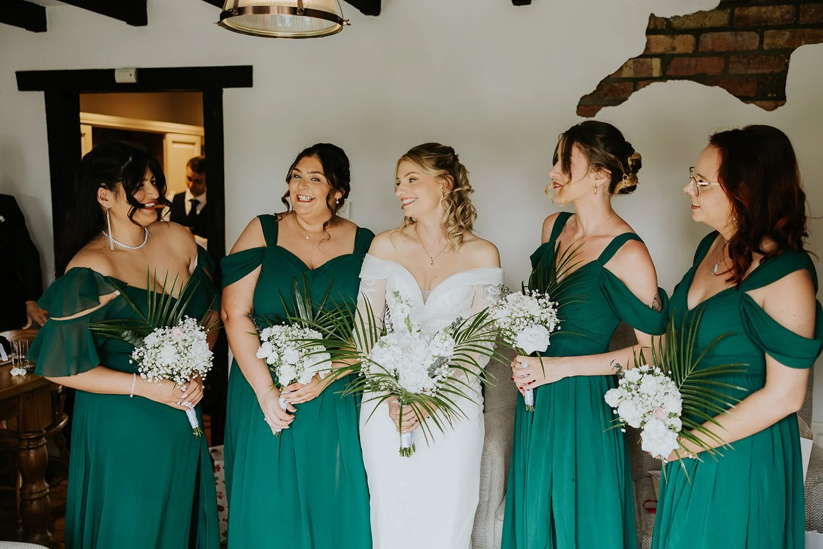 Axelle & Neil | Rossharbour Resort Boa Island-70.jpg