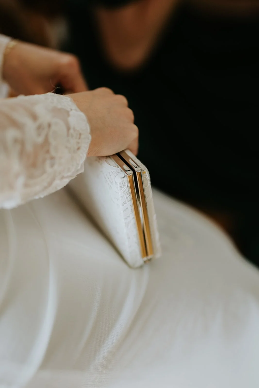 Axelle & Neil | Rossharbour Resort Boa Island-78.jpg