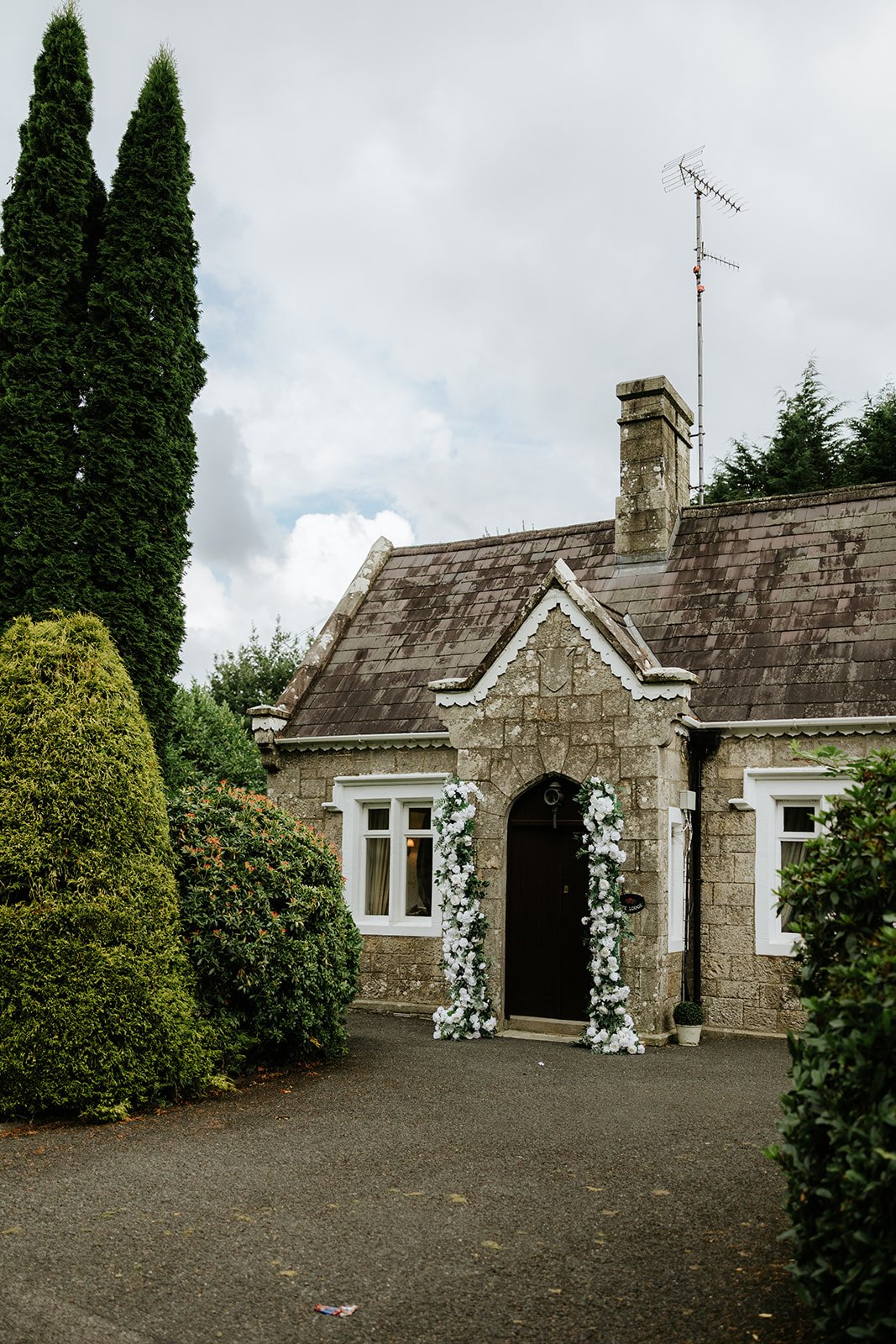 Shannon & Michaela | Cabra Castle-1.jpg