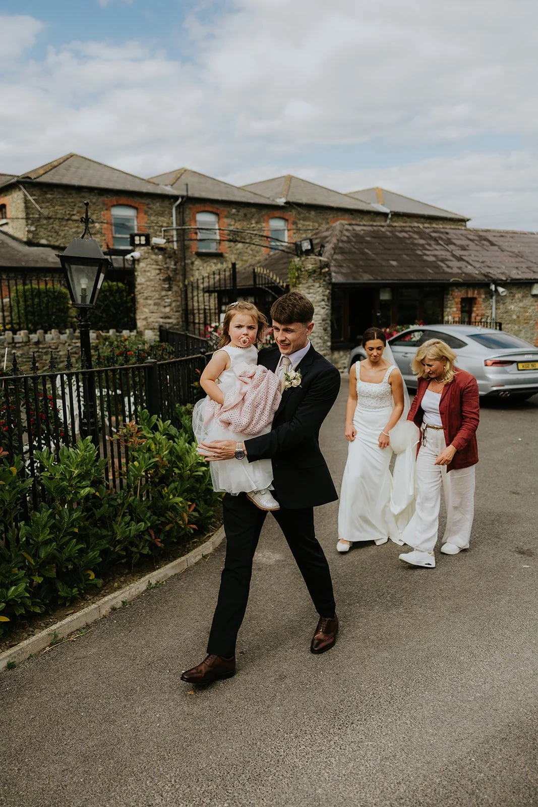 Caitlin & Chris | Darver Castle -79.jpg