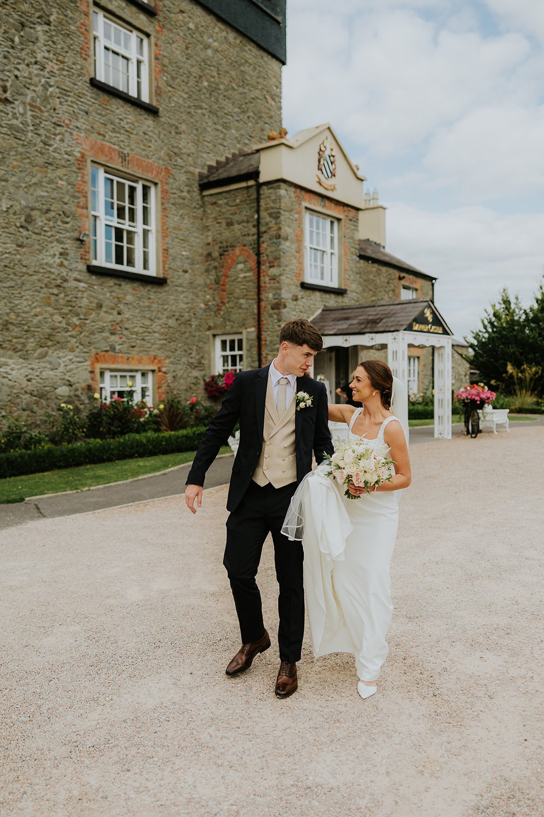 Caitlin & Chris | Darver Castle -94.jpg