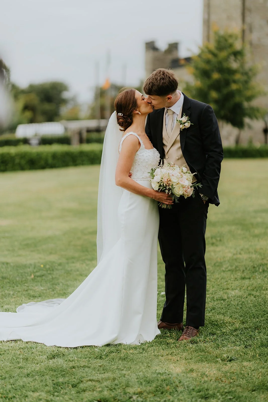 Caitlin & Chris | Darver Castle -108.jpg