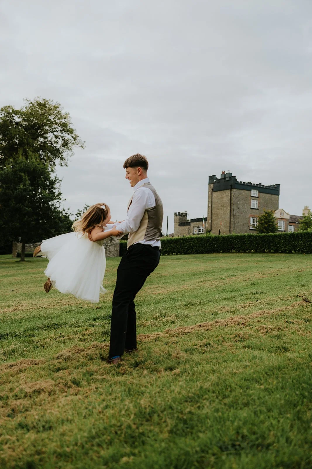 Caitlin & Chris | Darver Castle -170.jpg