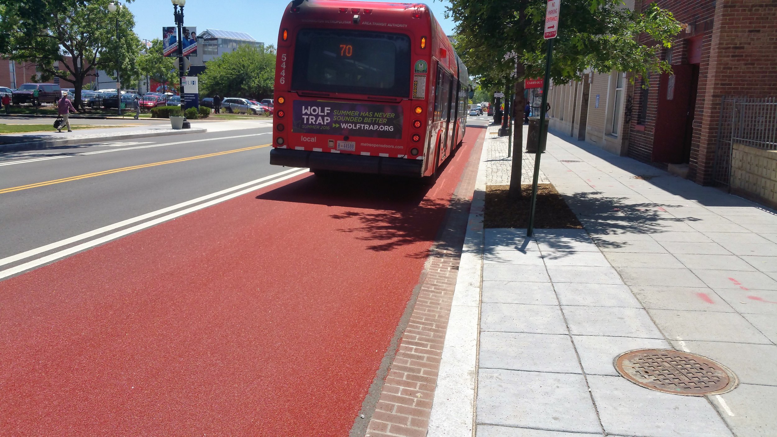 red bus lane in Washington DC