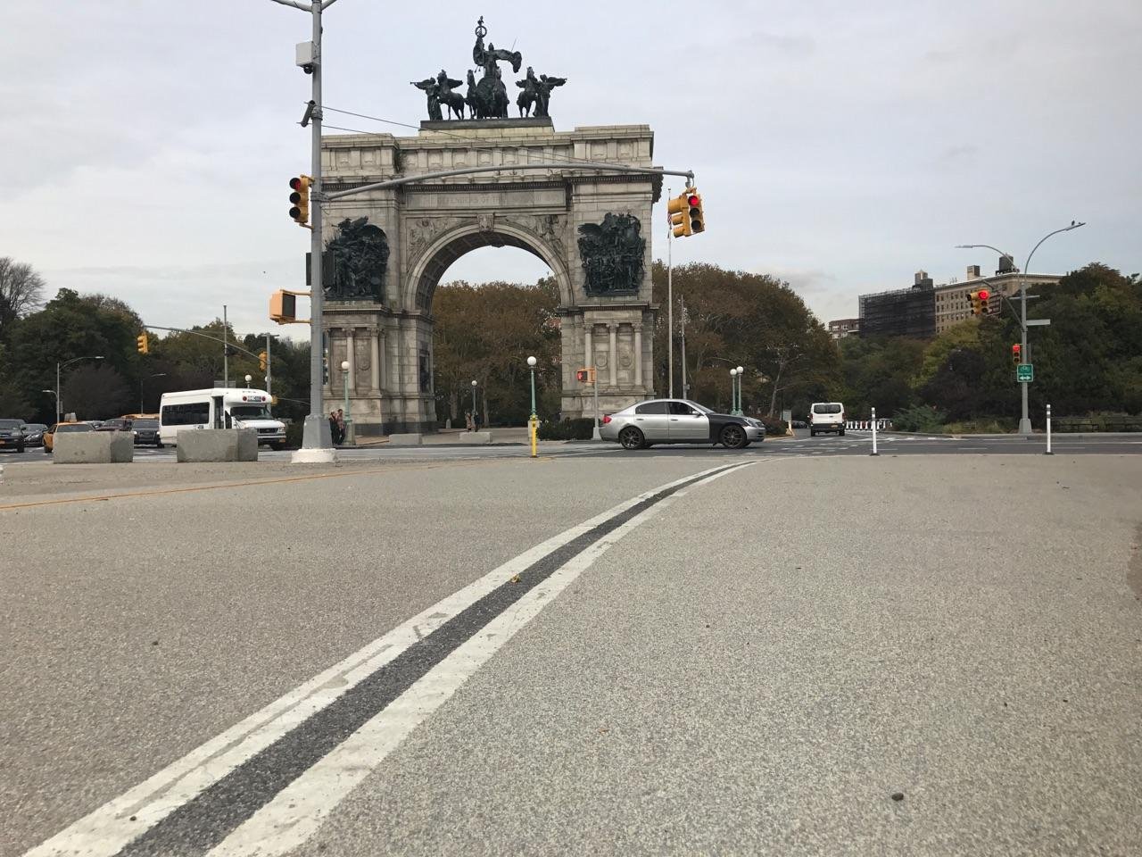 Grand Army Plaza BK 2.jpg